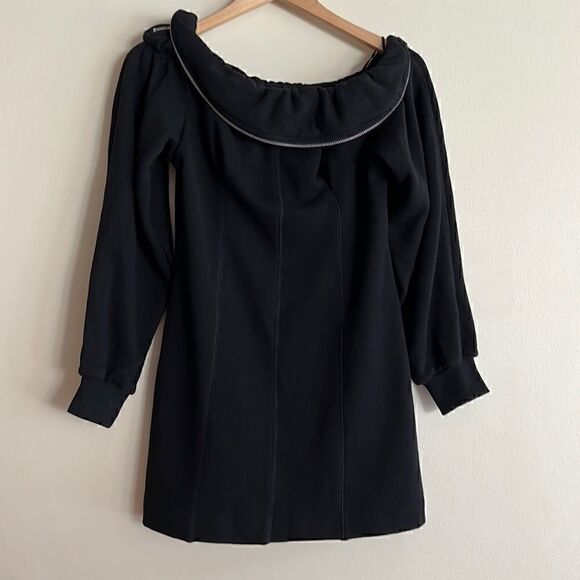 NWT Kendall + Kylie Off Shoulder Sweatshirt Dress Black size L - Picture 4 of 9